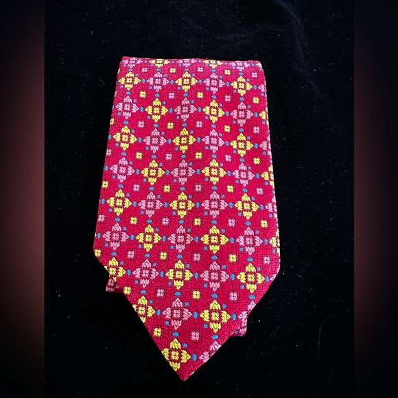 Golden Clasp by Prince Consort Red Afghan Print Tie - Picture 1 of 7